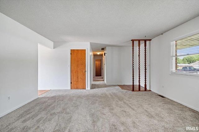 203 E Franklin Street, Bridgeport, IL 62417