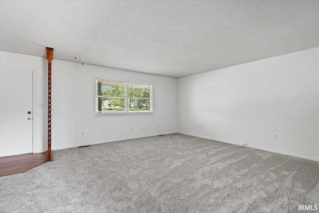 203 E Franklin Street, Bridgeport, IL 62417