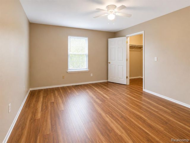 22272 Cape Cod Way, Farmington Hills, MI 48336
