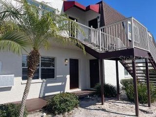 9105 W HILLSBOROUGH AVENUE I104, Tampa, FL 33615