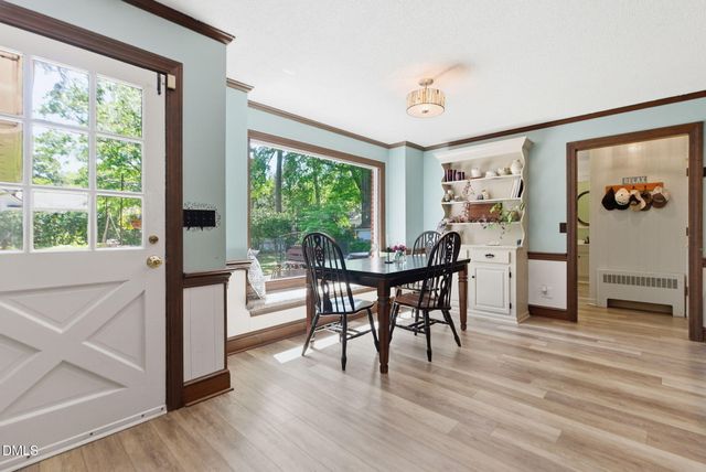 806 S 1st Street, Smithfield, NC 27577