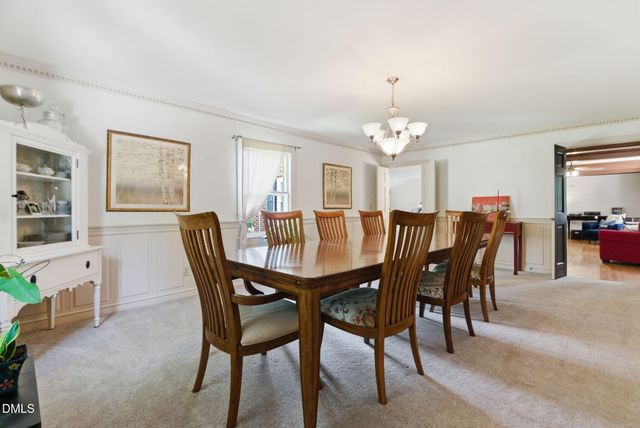 806 S 1st Street, Smithfield, NC 27577