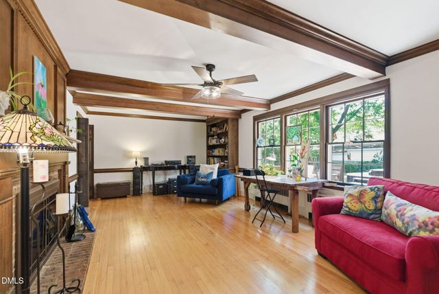 806 S 1st Street, Smithfield, NC 27577