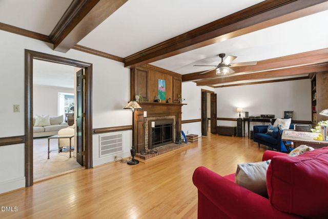 806 S 1st Street, Smithfield, NC 27577