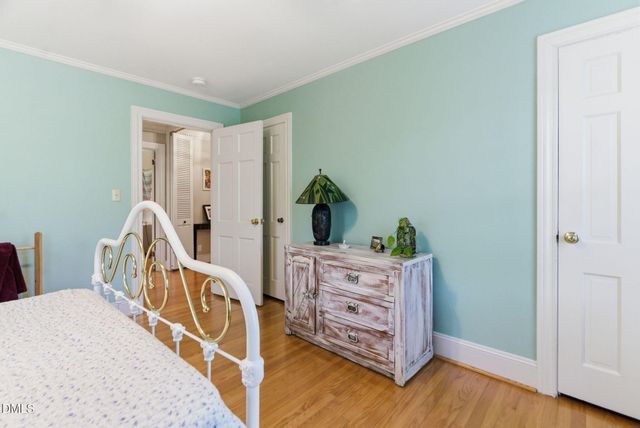 806 S 1st Street, Smithfield, NC 27577