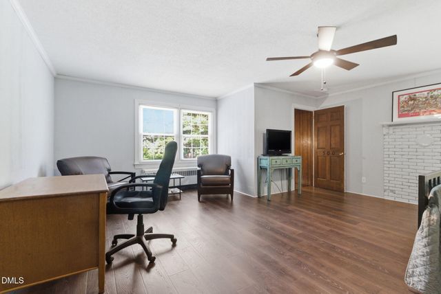 806 S 1st Street, Smithfield, NC 27577