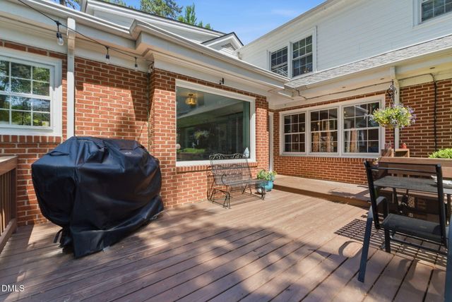 806 S 1st Street, Smithfield, NC 27577