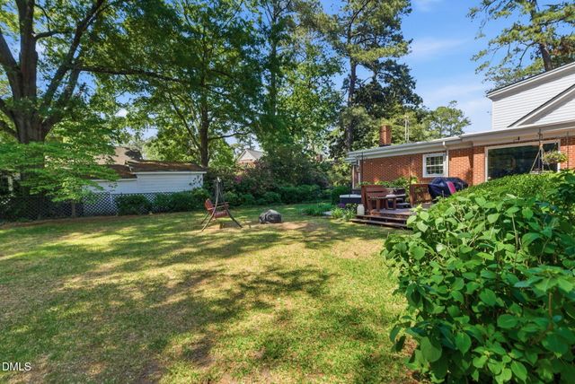 806 S 1st Street, Smithfield, NC 27577