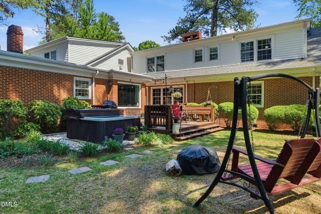 806 S 1st Street, Smithfield, NC 27577