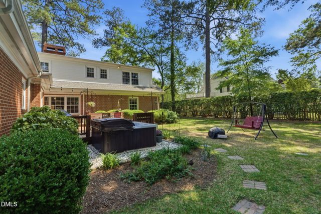 806 S 1st Street, Smithfield, NC 27577