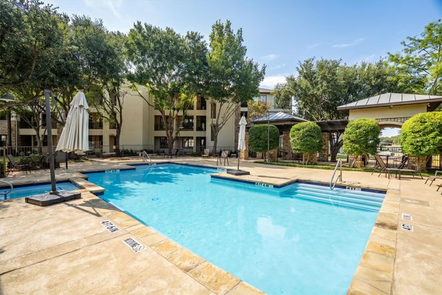 500 Waters Edge Drive 125, Lake Dallas, TX 75065