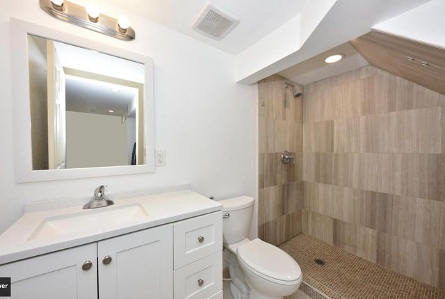 3434 N 1st STREET, Milwaukee, WI 53212