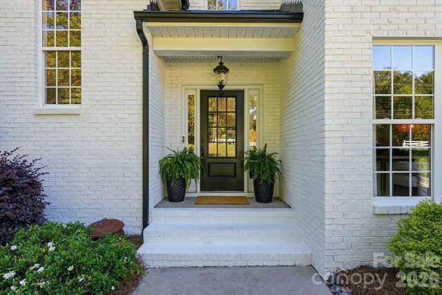5408 Kuykendall Road, Charlotte, NC 28270