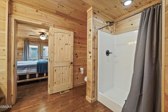 2906 Joyner Hills Lane, Sevierville, TN 37876