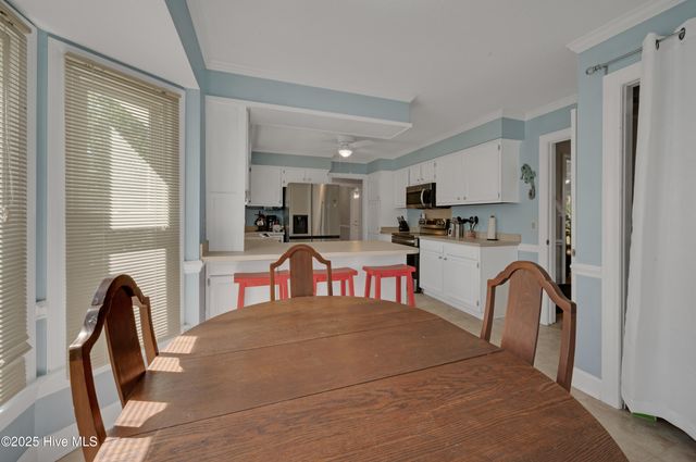 107 Regalwood Road, Greenville, NC 27858