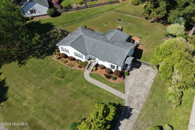 107 Regalwood Road, Greenville, NC 27858