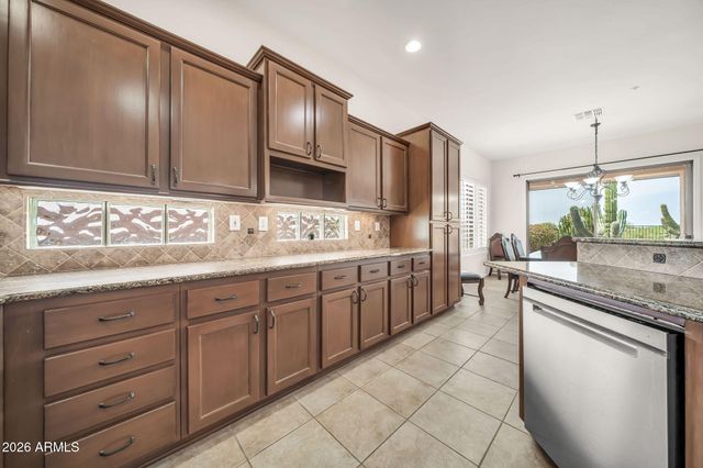 41512 N LAUREL VALLEY Way, Anthem, AZ 85086