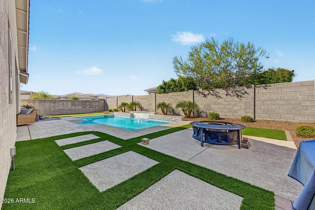 18418 W MEDLOCK Drive, Litchfield Park, AZ 85340