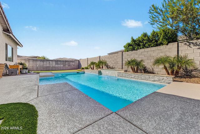18418 W MEDLOCK Drive, Litchfield Park, AZ 85340