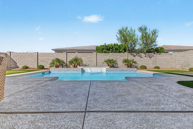 18418 W MEDLOCK Drive, Litchfield Park, AZ 85340