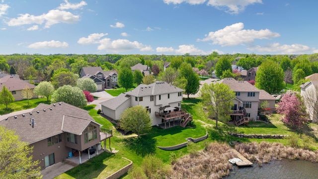 5614 105th Avenue N, Brooklyn Park, MN 55443
