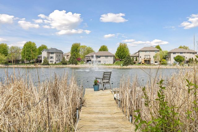 5614 105th Avenue N, Brooklyn Park, MN 55443