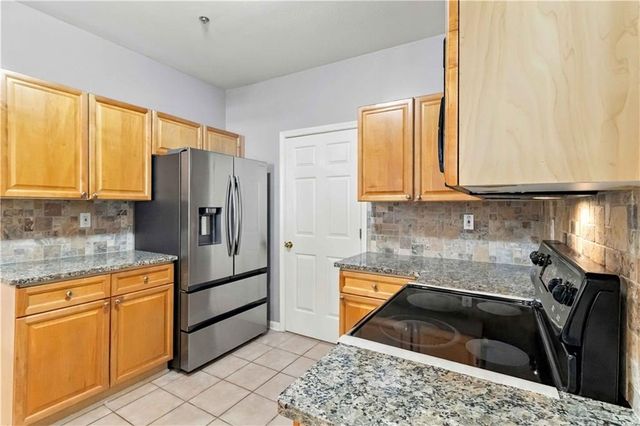 1027 Whitshire Way 1027, Alpharetta, GA 30004
