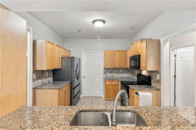 1027 Whitshire Way 1027, Alpharetta, GA 30004