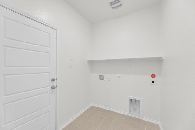 18017 Bridled Stallion DR, Manor, TX 78653