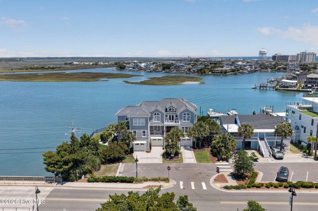 24 W Salisbury Street, Wrightsville Beach, NC 28480