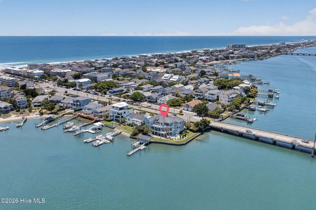 24 W Salisbury Street, Wrightsville Beach, NC 28480