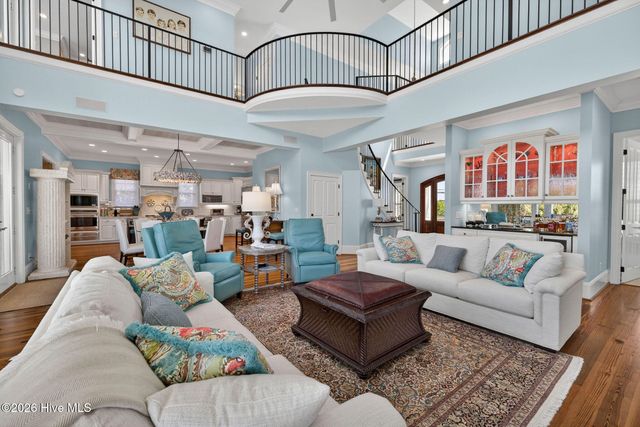 24 W Salisbury Street, Wrightsville Beach, NC 28480