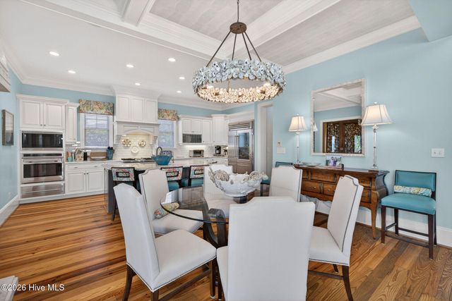 24 W Salisbury Street, Wrightsville Beach, NC 28480
