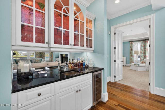 24 W Salisbury Street, Wrightsville Beach, NC 28480