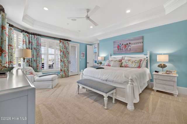 24 W Salisbury Street, Wrightsville Beach, NC 28480