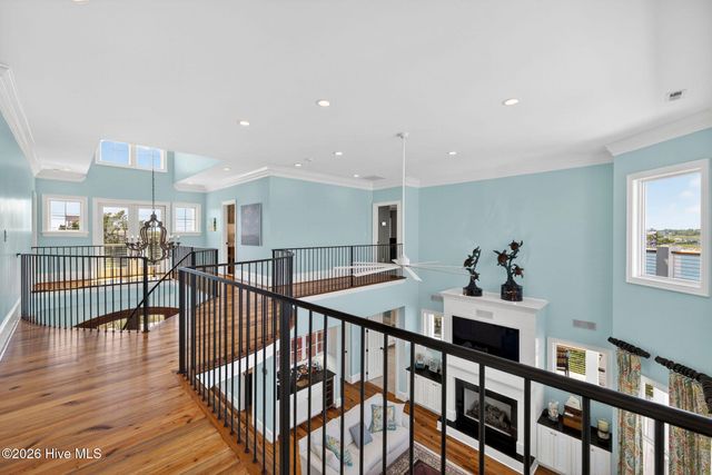 24 W Salisbury Street, Wrightsville Beach, NC 28480