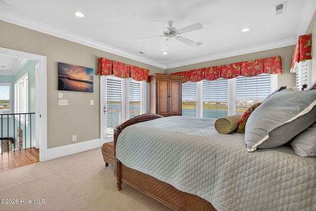 24 W Salisbury Street, Wrightsville Beach, NC 28480