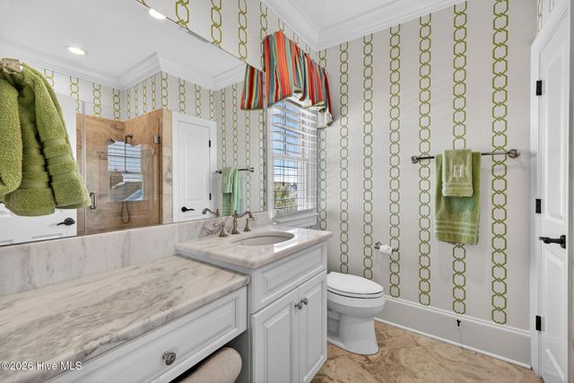 24 W Salisbury Street, Wrightsville Beach, NC 28480