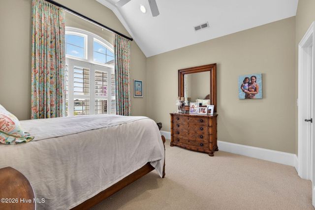 24 W Salisbury Street, Wrightsville Beach, NC 28480