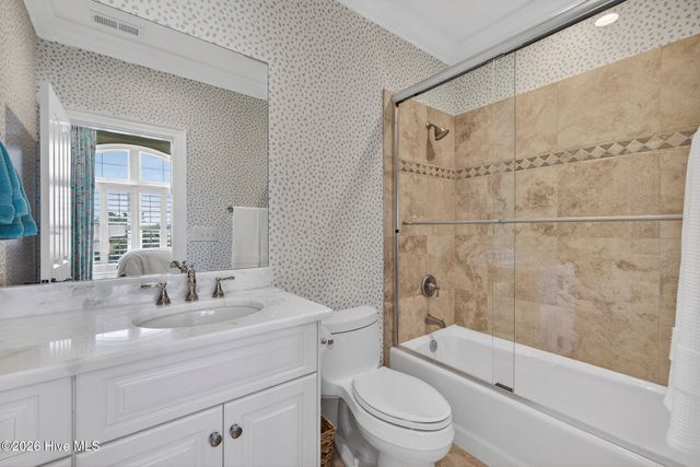 24 W Salisbury Street, Wrightsville Beach, NC 28480