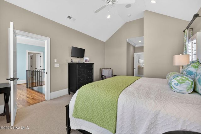24 W Salisbury Street, Wrightsville Beach, NC 28480