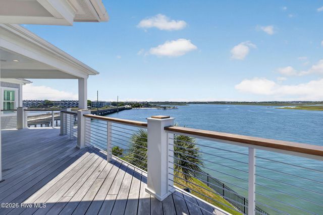24 W Salisbury Street, Wrightsville Beach, NC 28480