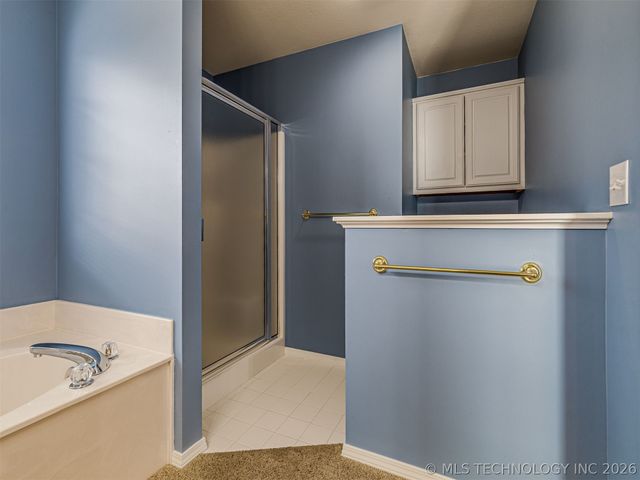 209 S Firewood Avenue, Broken Arrow, OK 74012