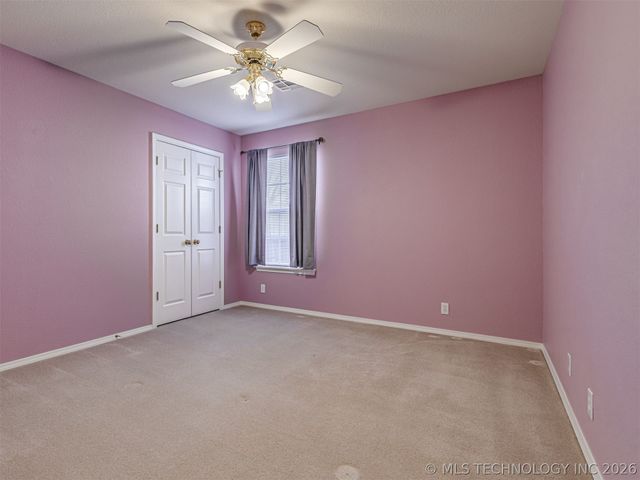 209 S Firewood Avenue, Broken Arrow, OK 74012