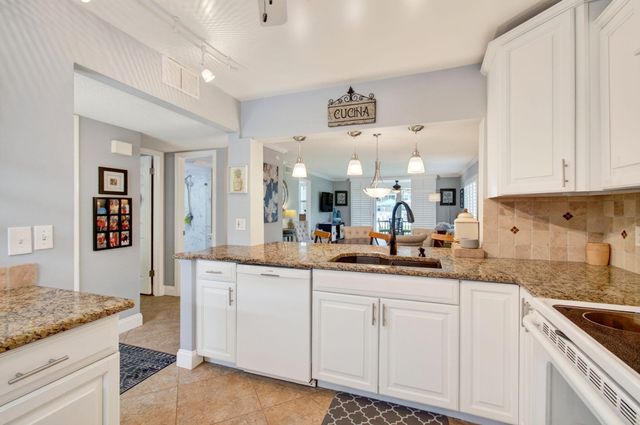 2829 Florida Boulevard 101, Delray Beach, FL 33483