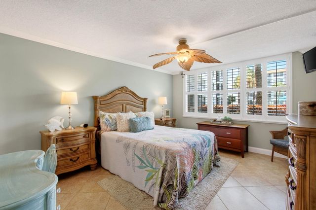 2829 Florida Boulevard 101, Delray Beach, FL 33483