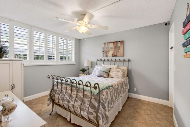 2829 Florida Boulevard 101, Delray Beach, FL 33483