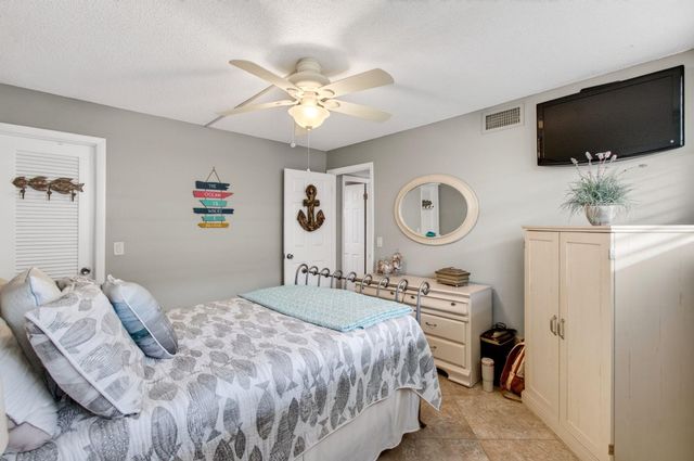 2829 Florida Boulevard 101, Delray Beach, FL 33483