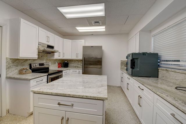 2829 Florida Boulevard 101, Delray Beach, FL 33483