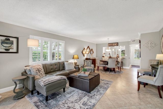 2829 Florida Boulevard 101, Delray Beach, FL 33483